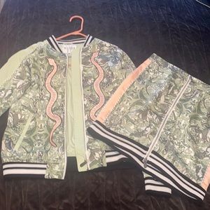 Guess 2 piece matching outfit